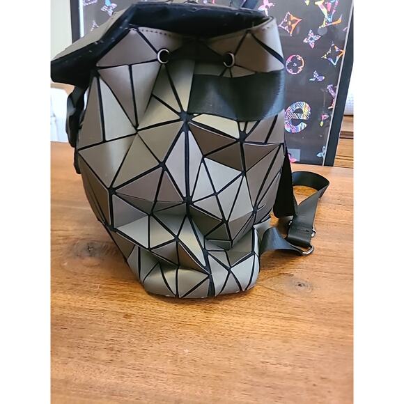 RARE! EMILIO PEPE Backpack Geometric Graphite CHARCOAL Slanted Triangle Bag - Picture 10 of 14